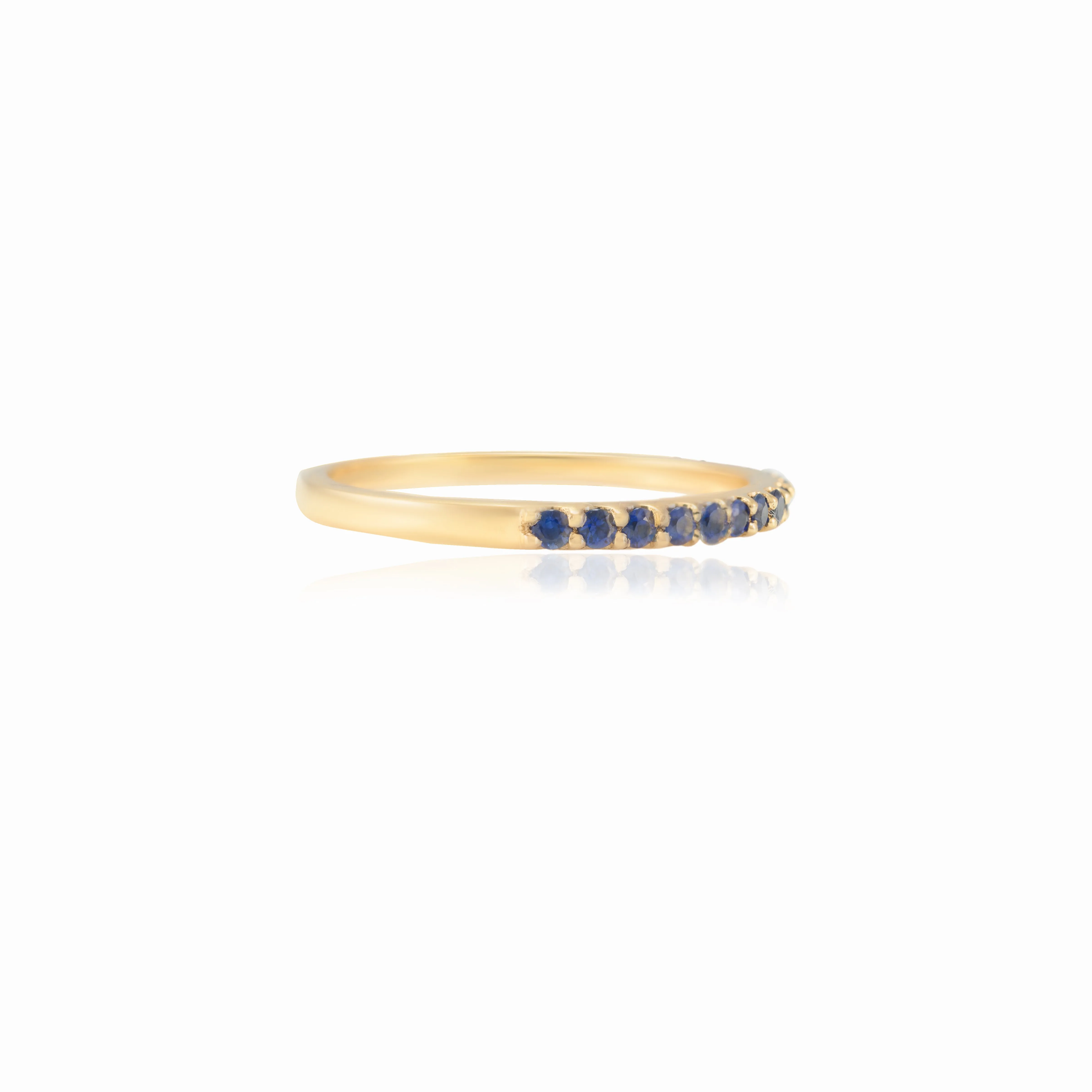 18K Gold Shared Prong Blue Sapphire Band