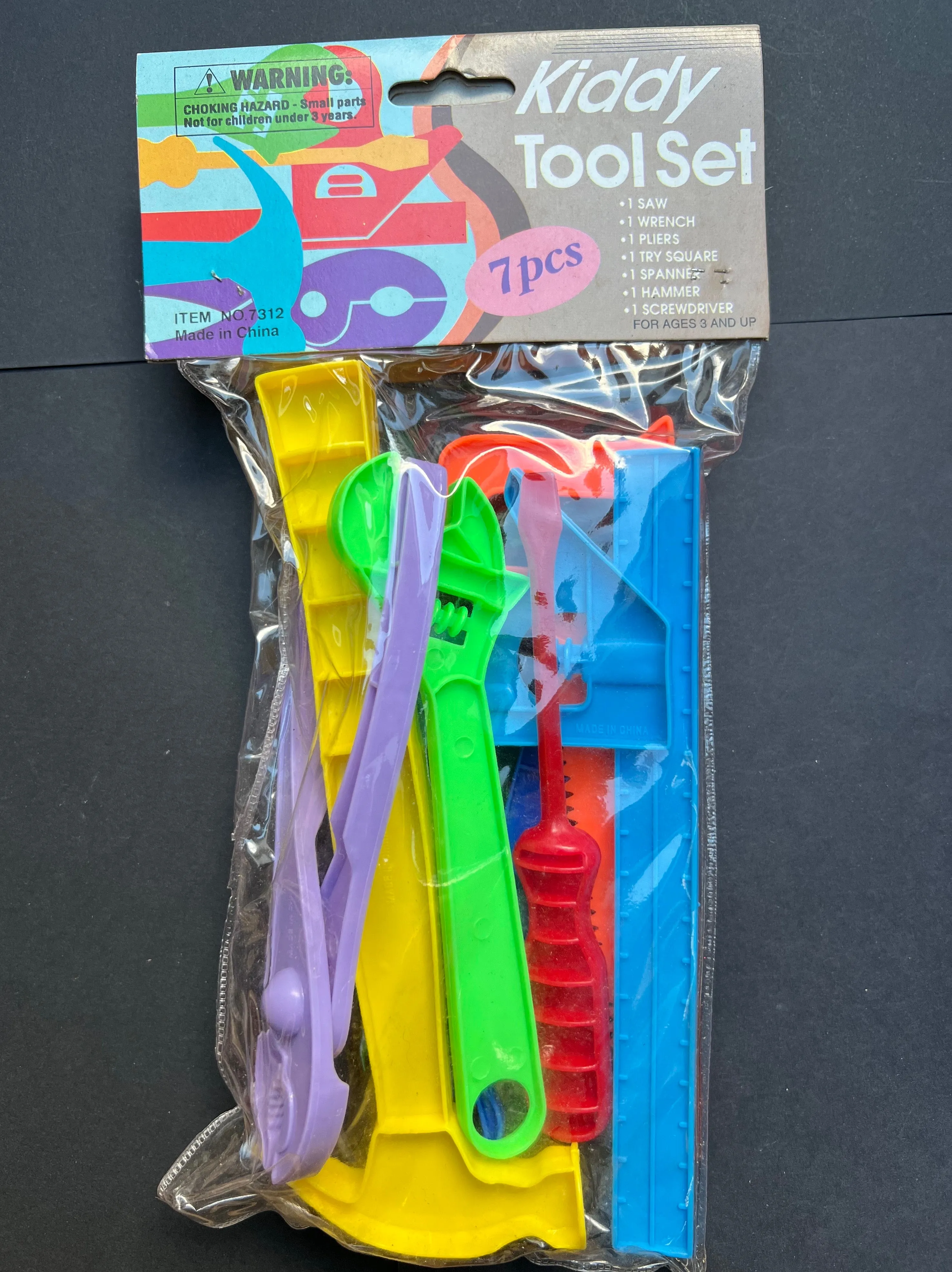 Kiddy Tool Set -7 Big Plastic Neon Tools